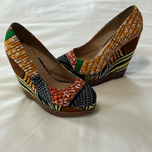Aldo Shoes - ALDO Multicolor African Ankara Print Canvas Wedges